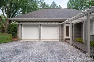 55 1st St, Tryon, NC 28782 - Photo 2