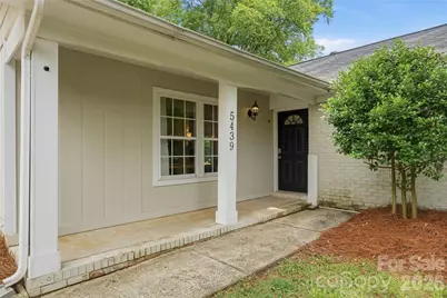 5439 Autumn End Circle, Charlotte, NC 28212 - Photo 4