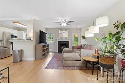 5439 Autumn End Circle, Charlotte, NC 28212 - Photo 8