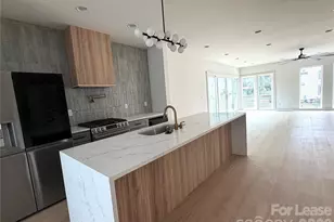 212 Smallwood Street S, Charlotte, NC 28208 - Photo 6