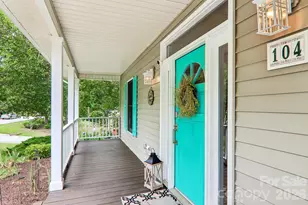 104 Meadow Lake Rd, Asheville, NC 28803 - Photo 6
