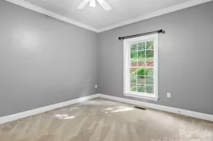35 Cedar Farm Rd, Asheville, NC 28803 - Photo 22