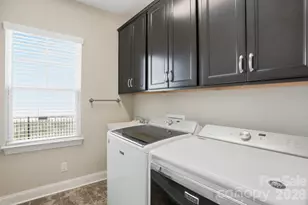 10420 Daufuskie Dr, Charlotte, NC 28278 - Photo 18