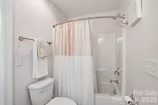 10420 Daufuskie Dr, Charlotte, NC 28278 - Photo 34