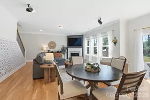 10420 Daufuskie Dr, Charlotte, NC 28278 - Photo 12