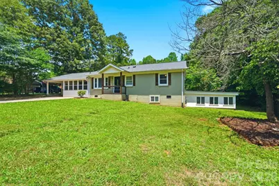 211 Valleydale Drive, Gastonia, NC 28056 - Photo 2