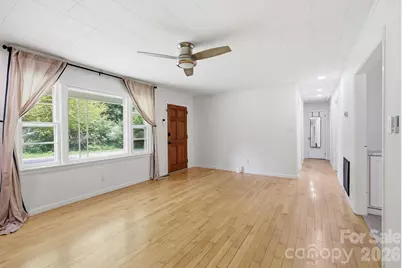 31 Edwards Street, Waynesville, NC 28786 - Photo 6