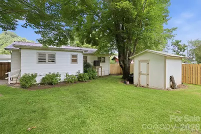 31 Edwards Street, Waynesville, NC 28786 - Photo 28