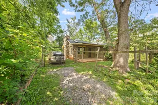 78 Green Oak Rd, Asheville, NC 28804 - Photo 18