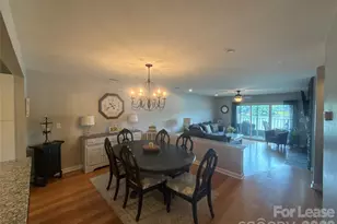 9817 Emerald Point Dr, Charlotte, NC 28278 - Photo 6