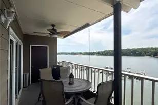9817 Emerald Point Dr, Charlotte, NC 28278 - Photo 20