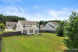 3017 Rhododendron Pl, Clover, SC 29710 - Photo 6