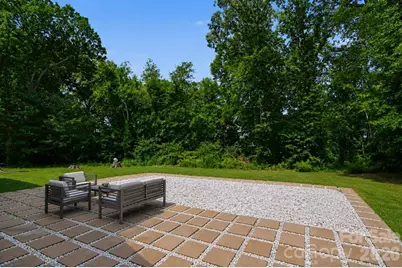 1121 N Broad Street, Gastonia, NC 28054 - Photo 2