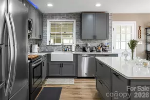 233 Church Rd, Fairview, NC 28730 - Photo 10