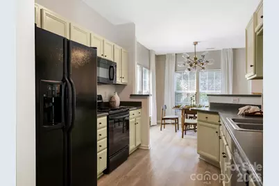 12327 Jessica Place, Charlotte, NC 28269 - Photo 10