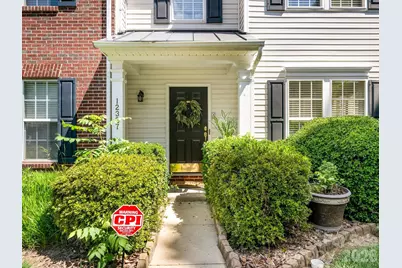 12327 Jessica Place, Charlotte, NC 28269 - Photo 2