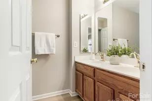 12327 Jessica Pl, Charlotte, NC 28269 - Photo 14