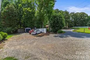 384 Rankin Hill Rd, Troutman, NC 28166 - Photo 48
