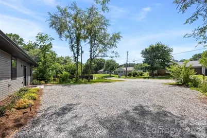 1003 College Boulevard, Dallas, NC 28034 - Photo 24