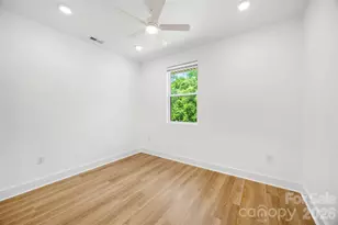 1003 College Blvd, Dallas, NC 28034 - Photo 14