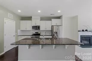 1502 Sharon Rd W, Charlotte, NC 28210 - Photo 10