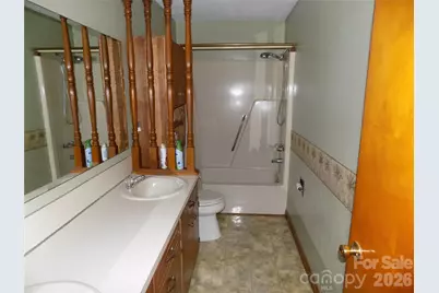 704 Craig Street, Cherryville, NC 28021 - Photo 8