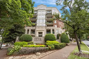 300 W 5th St, Charlotte, NC 28202 - Photo 2