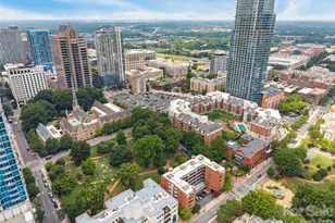 300 W 5th St, Charlotte, NC 28202 - Photo 10