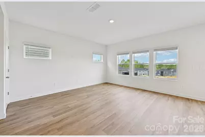 1445 Wildflower Street, Newton, NC 28658 - Photo 6