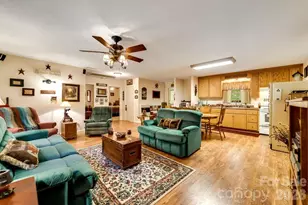116 Keepsake Ln, Whittier, NC 28789 - Photo 6
