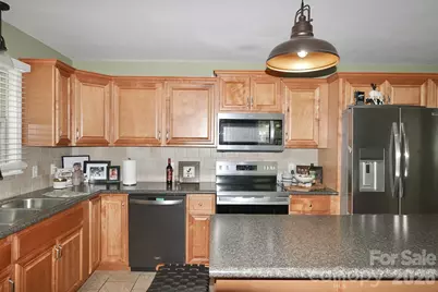 4220 Mae-Len Drive, Winston Salem, NC 27107 - Photo 4