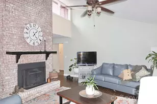 4220 Mae-Len Dr, Winston Salem, NC 27107 - Photo 8