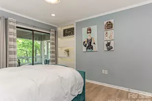 212 W 10th St, Charlotte, NC 28202 - Photo 24