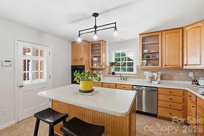 3635 Severn Avenue, Charlotte, NC 28210 - Photo 8