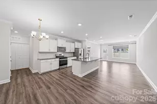 3911 Fairlady Ln, Fort Mill, SC 29707 - Photo 8