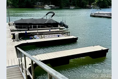 3529 Mountain Cove Drive, Charlotte, NC 28216 - Photo 2