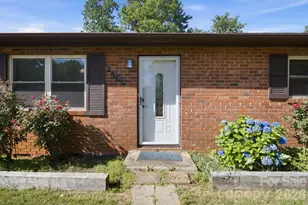 2405 2nd St, Statesville, NC 28677 - Photo 10
