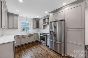 2448 Morton St, Charlotte, NC 28208 - Photo 12