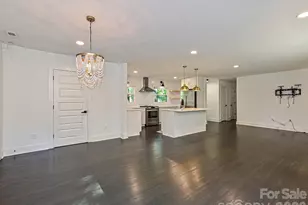 5623 Ruth Dr, Charlotte, NC 28215 - Photo 12