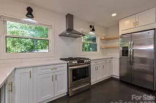 5623 Ruth Dr, Charlotte, NC 28215 - Photo 8