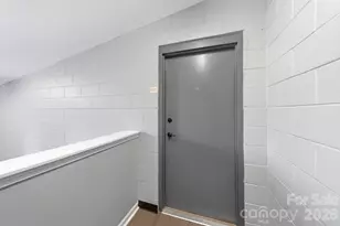 3825 Picasso Court, Charlotte, NC 28205 - Photo 10