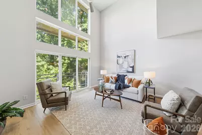 3825 Picasso Court, Charlotte, NC 28205 - Photo 2