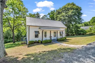 193 Middle St, Ellenboro, NC 28040 - Photo 1