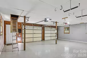 1952 Davis Mountain Rd, Hendersonville, NC 28739 - Photo 28