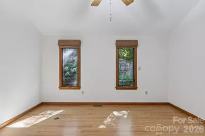 1952 Davis Mountain Road, Hendersonville, NC 28739 - Photo 18