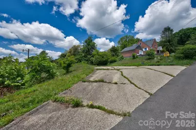 193 Walnut Avenue, Spruce Pine, NC 28777 - Photo 10