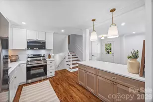 3130 Spring Valley Rd, Charlotte, NC 28210 - Photo 16