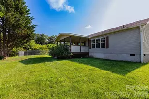 71 Teachers Ln, Canton, NC 28716 - Photo 2