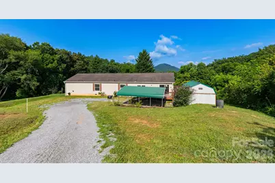 71 Teachers Lane, Canton, NC 28716 - Photo 4