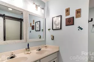 525 E 37th St, Charlotte, NC 28205 - Photo 14